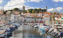 Cannes, Aşırı Turizme "Dur" Dedi: Kruvaziyer Gemilerine Sınır Getirildi