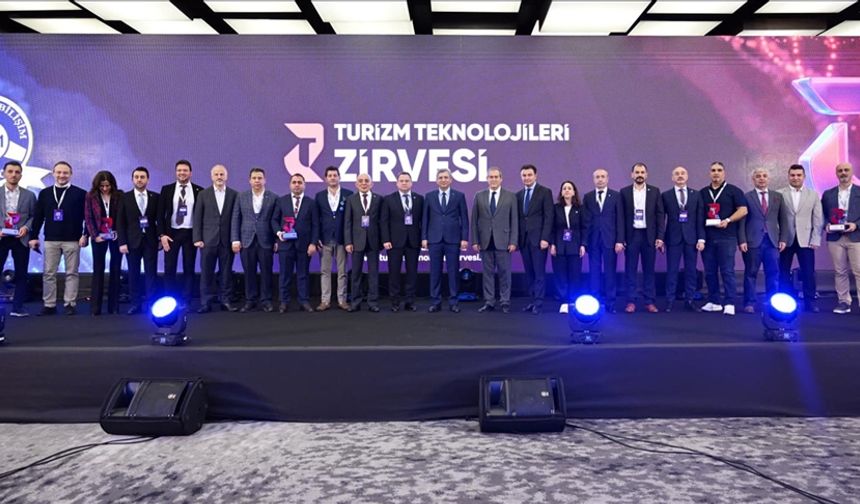 Antalya'da "10. Turizm Teknolojileri Zirvesi" Başladı