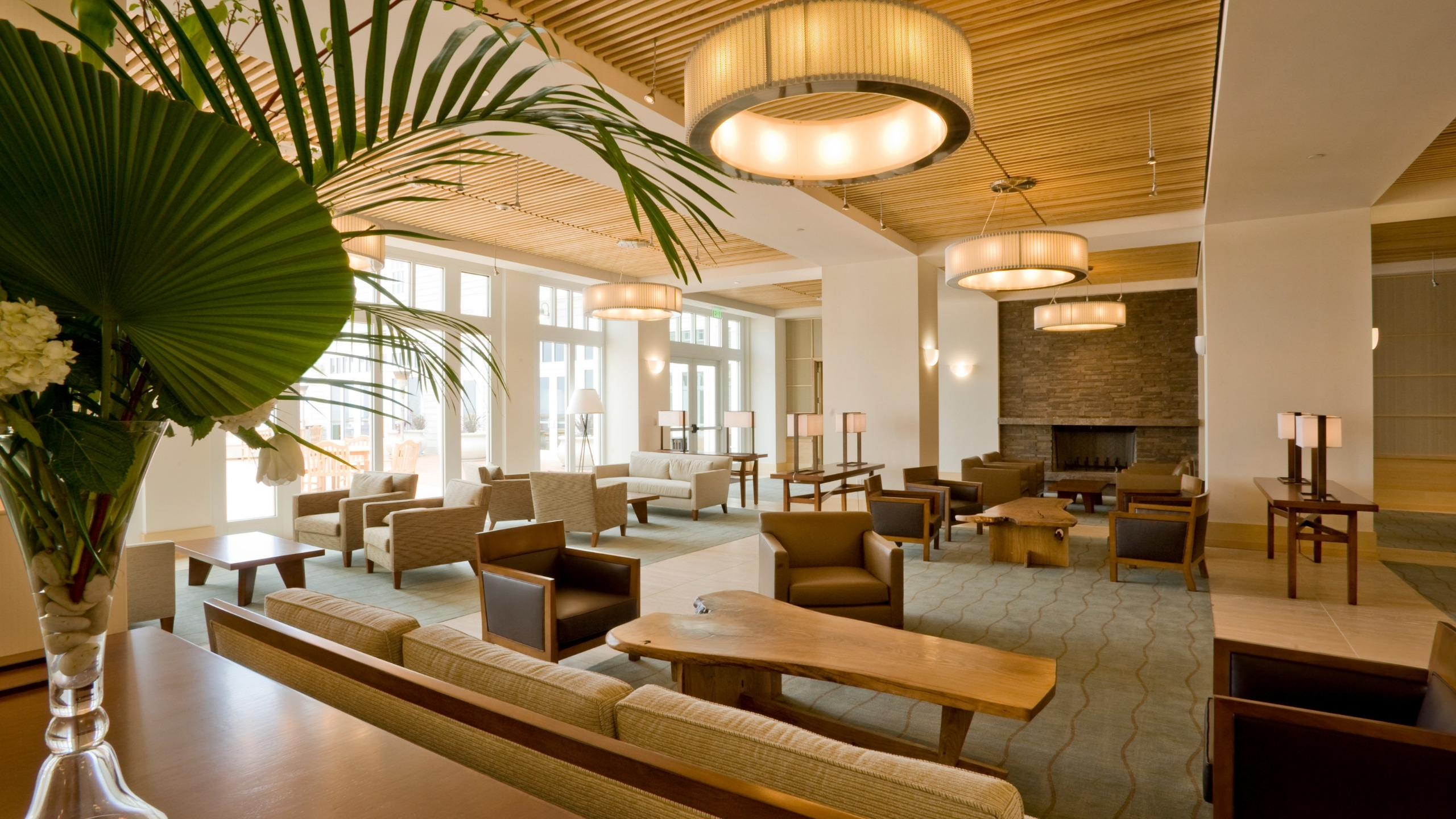 1 Otel