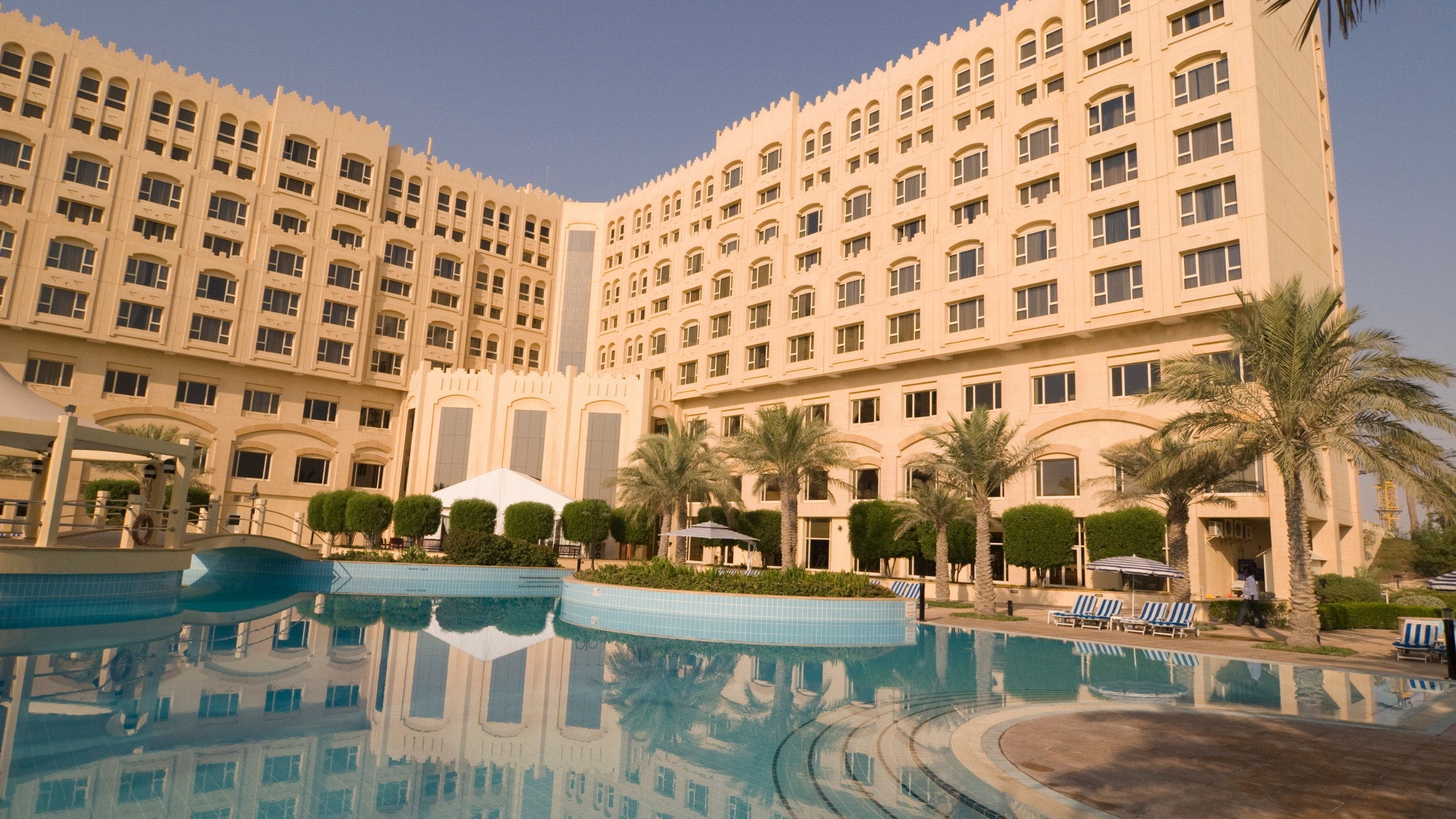 Otel